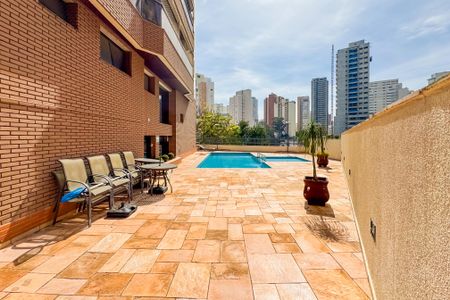 Apartamento à venda com 81m², 3 quartos e 2 vagas Apartamento à venda com 81m², 3 quartos e 2 vagasPiscina