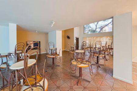 Apartamento à venda com 81m², 3 quartos e 2 vagas Apartamento à venda com 81m², 3 quartos e 2 vagasSalão de Festas