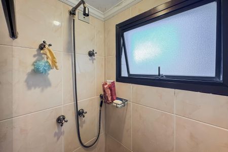 Apartamento à venda com 81m², 3 quartos e 2 vagas Apartamento à venda com 81m², 3 quartos e 2 vagasBanheiro da Suíte