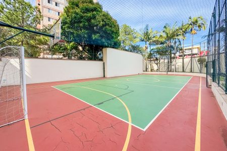 Apartamento à venda com 81m², 3 quartos e 2 vagas Apartamento à venda com 81m², 3 quartos e 2 vagasQuadra Esportiva