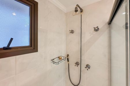 Apartamento à venda com 81m², 3 quartos e 2 vagas Apartamento à venda com 81m², 3 quartos e 2 vagasBanheiro Corredor