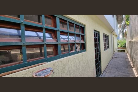 Casa à venda com 189m², 3 quartos e 2 vagas Casa à venda com 189m², 3 quartos e 2 vagasÁrea Externa