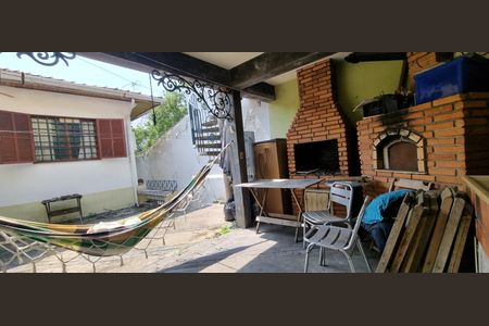 Casa à venda com 189m², 3 quartos e 2 vagas Casa à venda com 189m², 3 quartos e 2 vagasÁrea Externa