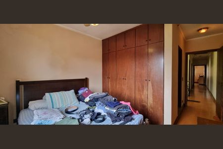 Casa à venda com 189m², 3 quartos e 2 vagas Casa à venda com 189m², 3 quartos e 2 vagasQuarto 3