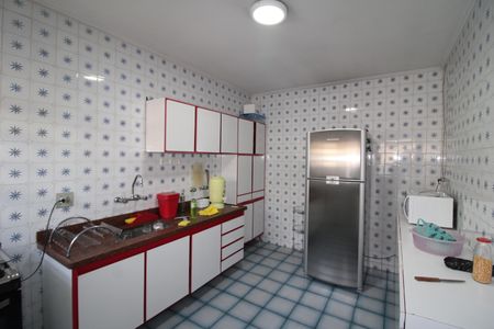 Casa à venda com 276m², 3 quartos e 2 vagasCozinha