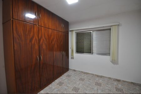 Casa à venda com 200m², 3 quartos e 3 vagasQuarto 2