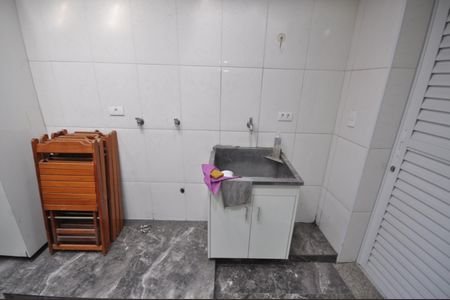 Casa à venda com 200m², 3 quartos e 3 vagasÁrea de serviço