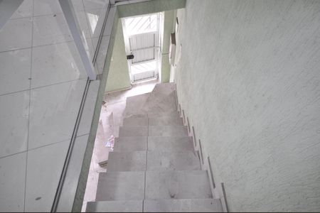 Casa à venda com 200m², 3 quartos e 3 vagasEscada de acesso ao Salão de Festas