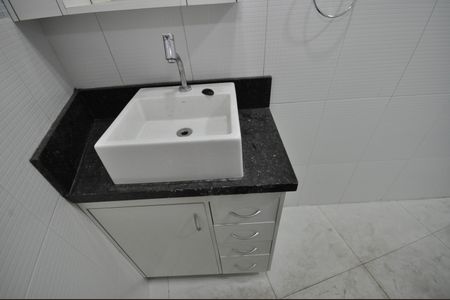 Casa à venda com 200m², 3 quartos e 3 vagasBanheiro