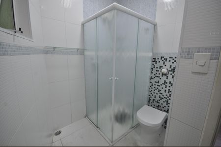 Casa à venda com 200m², 3 quartos e 3 vagasBanheiro