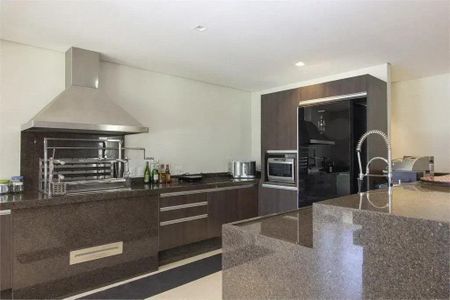 Casa à venda com 497m², 4 quartos e 6 vagas