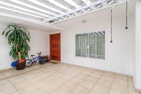 Casa à venda com 170m², 3 quartos e 2 vagasGaragem