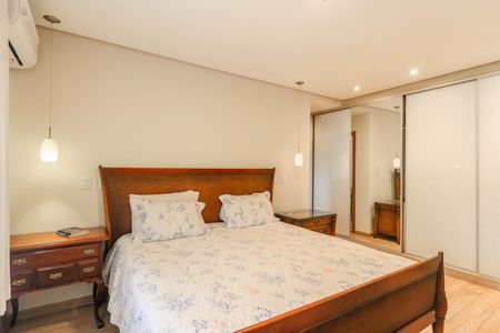 Casa à venda com 170m², 3 quartos e 2 vagasSuíte