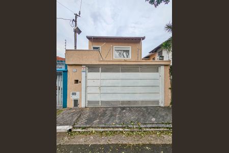 Casa à venda com 170m², 3 quartos e 2 vagasFachada