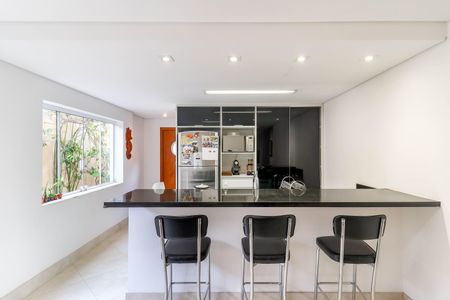 Casa à venda com 170m², 3 quartos e 2 vagasCozinha