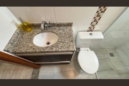 Apartamento à venda com 171m², 3 quartos e 2 vagas Apartamento à venda com 171m², 3 quartos e 2 vagasBanheiro