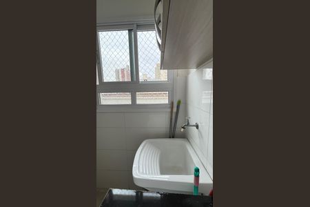 Apartamento à venda com 171m², 3 quartos e 2 vagas Apartamento à venda com 171m², 3 quartos e 2 vagasÁrea de Serviço