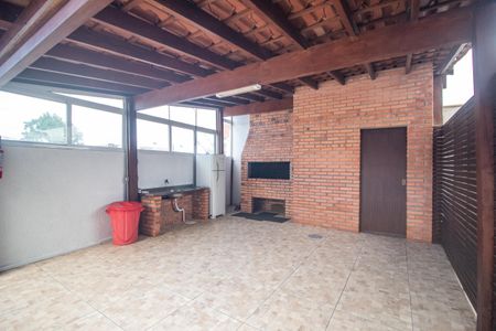 Apartamento à venda com 100m², 2 quartos e 2 vagas Apartamento à venda com 100m², 2 quartos e 2 vagasÁrea comum - Salão de festas