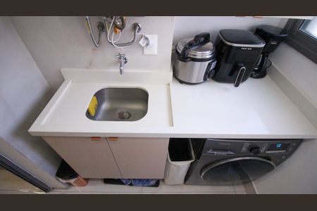 Apartamento à venda com 73m², 2 quartos e 1 vaga Apartamento à venda com 73m², 2 quartos e 1 vagaÁrea de Serviço
