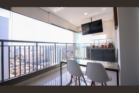 Apartamento à venda com 73m², 2 quartos e 1 vaga Apartamento à venda com 73m², 2 quartos e 1 vagaVaranda gourmet