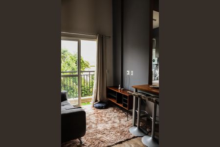 Sala de apartamento para alugar com 1 quarto, 38m² em Granja Viana, Cotia