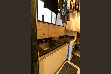 Apartamento para alugar com 200m², 4 quartos e 2 vagas Apartamento para alugar com 200m², 4 quartos e 2 vagasÁrea de Serviço