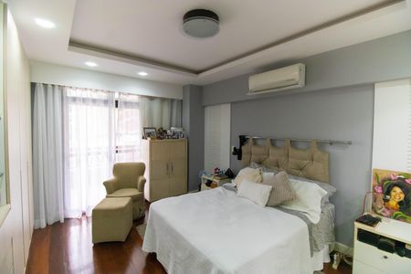 Apartamento para alugar com 200m², 4 quartos e 2 vagas Apartamento para alugar com 200m², 4 quartos e 2 vagasSuíte