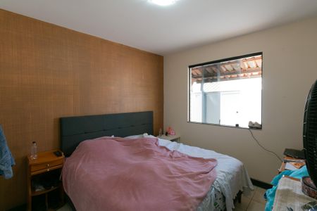 Apartamento à venda com 125m², 3 quartos e 2 vagasQuarto 2