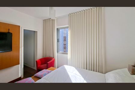 Apartamento à venda com 129m², 4 quartos e 2 vagasQuarto