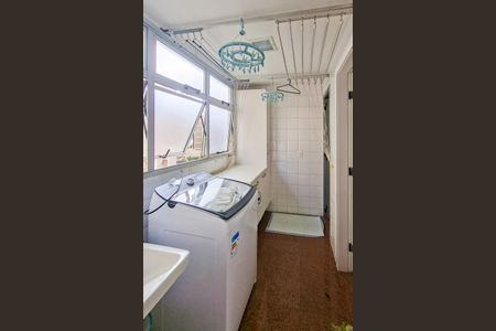 Apartamento à venda com 129m², 4 quartos e 2 vagasÁrea de Serviço