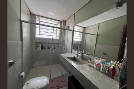 Apartamento à venda com 101m², 2 quartos e sem vaga Apartamento à venda com 101m², 2 quartos e sem vagaBanheiro