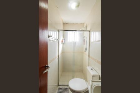 Casa à venda com 160m², 3 quartos e 2 vagasBanheiro 