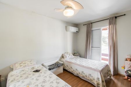 Casa à venda com 160m², 3 quartos e 2 vagasSuite 2