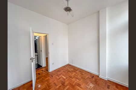 Apartamento à venda com 48m², 1 quarto e sem vaga Apartamento à venda com 48m², 1 quarto e sem vagaQuarto