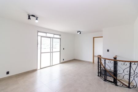 Apartamento para alugar com 130m², 3 quartos e 2 vagas Apartamento para alugar com 130m², 3 quartos e 2 vagasSala 2