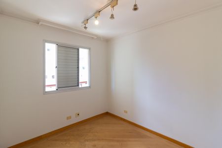 Apartamento à venda com 210m², 3 quartos e 3 vagas Apartamento à venda com 210m², 3 quartos e 3 vagasQuarto