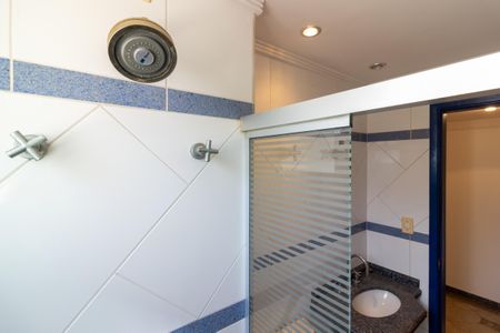 Apartamento à venda com 210m², 3 quartos e 3 vagas Apartamento à venda com 210m², 3 quartos e 3 vagasBanheiro