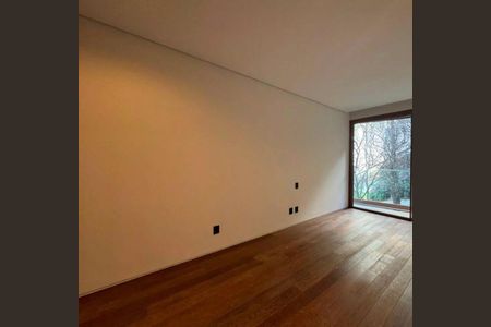 Apartamento à venda com 380m², 4 quartos e 2 vagas