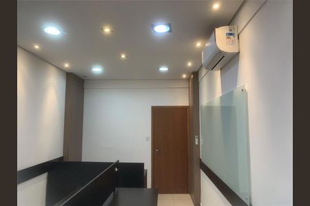 Apartamento à venda com 40m², 1 quarto e 1 vaga