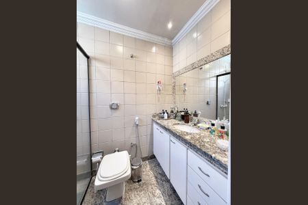 Apartamento à venda com 100m², 3 quartos e 2 vagas Apartamento à venda com 100m², 3 quartos e 2 vagasBanheiro da Suíte