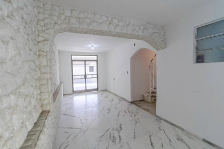 Casa à venda com 253m², 3 quartos e 1 vaga Casa à venda com 253m², 3 quartos e 1 vagaCopa