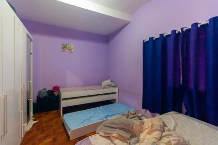 Casa à venda com 500m², 3 quartos e sem vaga Casa à venda com 500m², 3 quartos e sem vagaQuarto- Casa 3