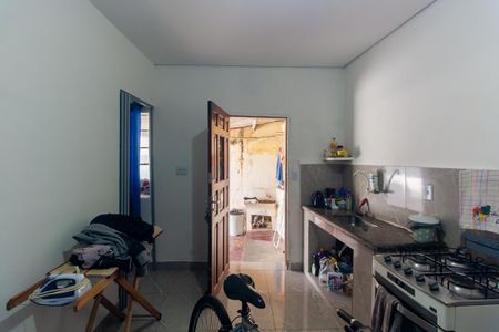 Casa à venda com 500m², 3 quartos e sem vaga Casa à venda com 500m², 3 quartos e sem vagaCozinha - Casa 2