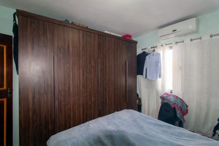 Casa à venda com 500m², 3 quartos e sem vaga Casa à venda com 500m², 3 quartos e sem vagaQuarto