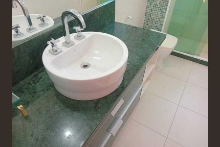 Apartamento à venda com 138m², 4 quartos e 2 vagas
