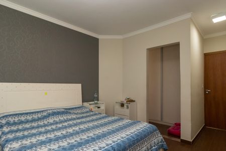 Casa à venda com 164m², 3 quartos e 4 vagasSuíte