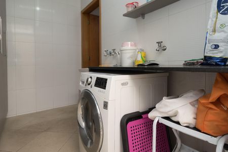 Casa à venda com 164m², 3 quartos e 4 vagasÁrea de Serviço