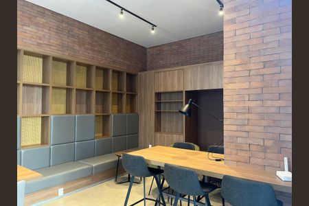 Apartamento à venda com 91m², 2 quartos e 2 vagas Apartamento à venda com 91m², 2 quartos e 2 vagasCoworking