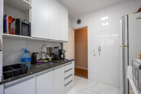 Apartamento à venda com 86m², 3 quartos e 1 vaga Apartamento à venda com 86m², 3 quartos e 1 vagaCozinha