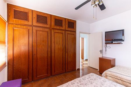 Apartamento à venda com 170m², 3 quartos e 1 vaga Apartamento à venda com 170m², 3 quartos e 1 vagaQuarto 1